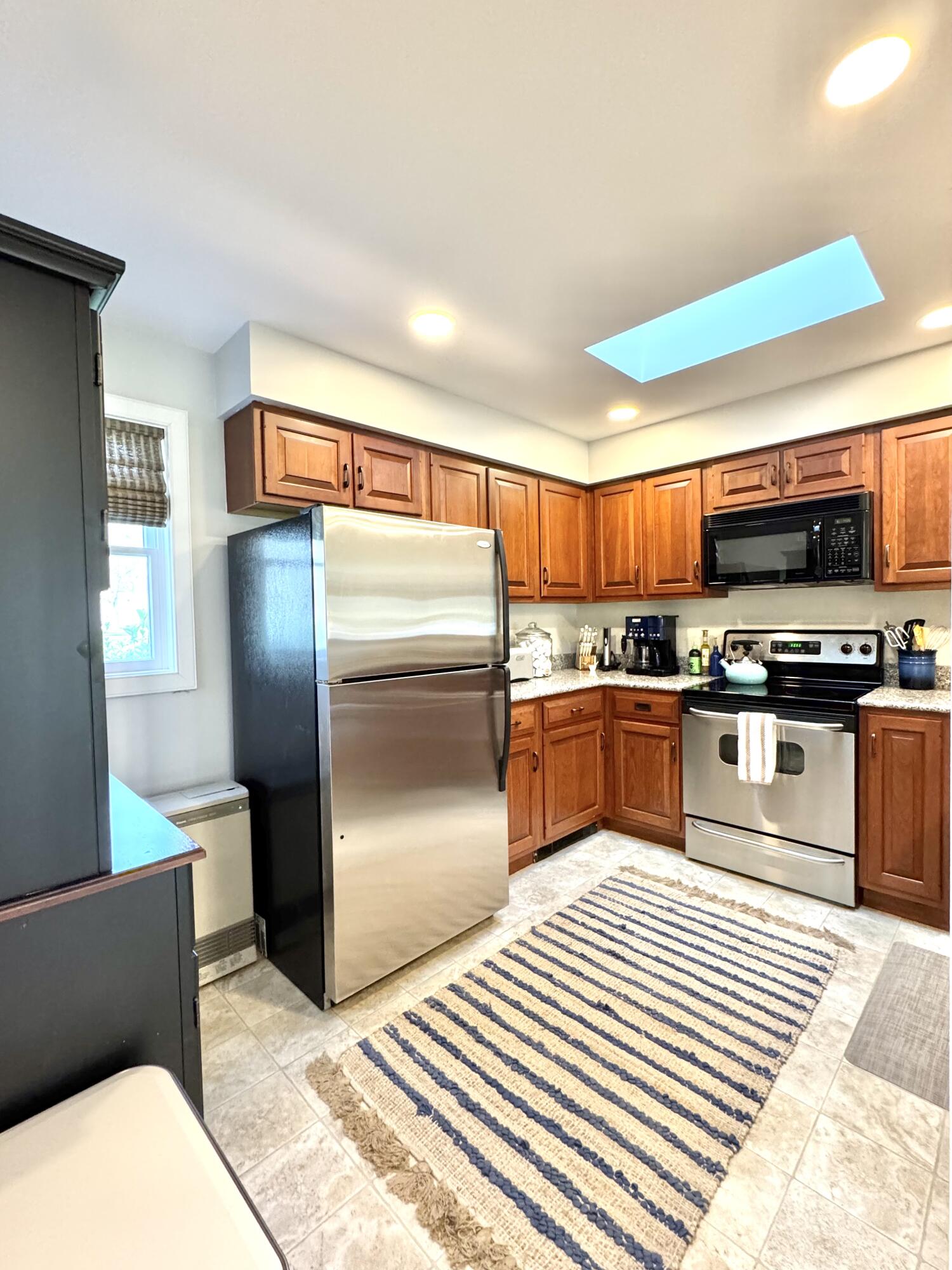 54 Village Way, 54