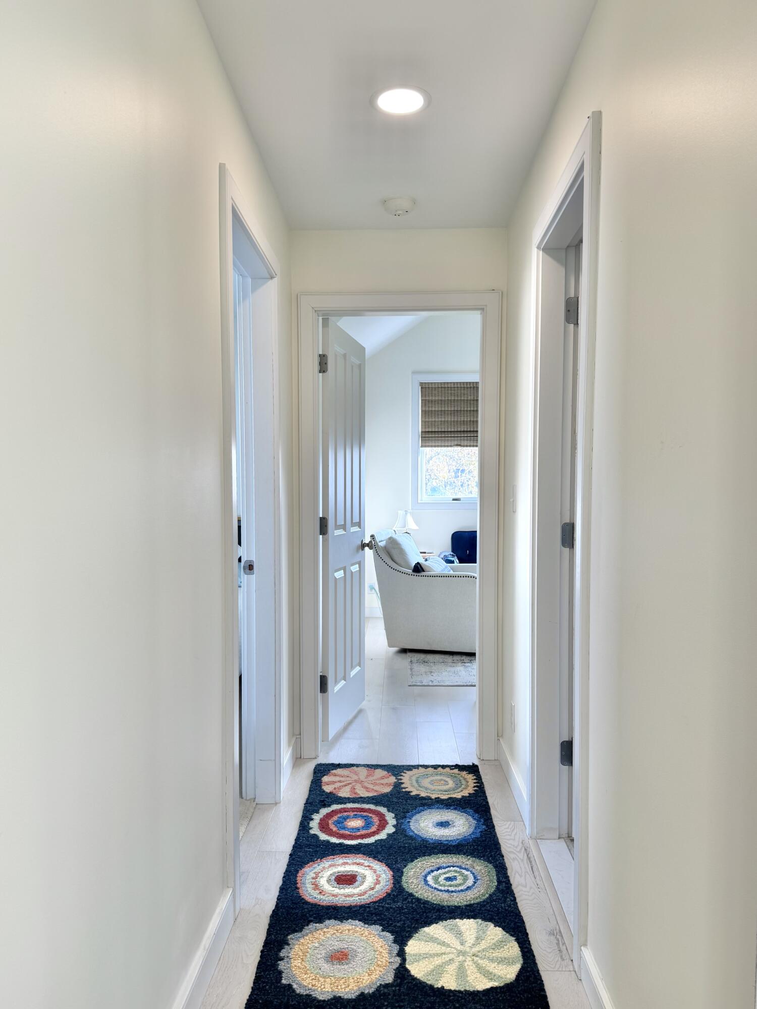 54 Village Way, 54