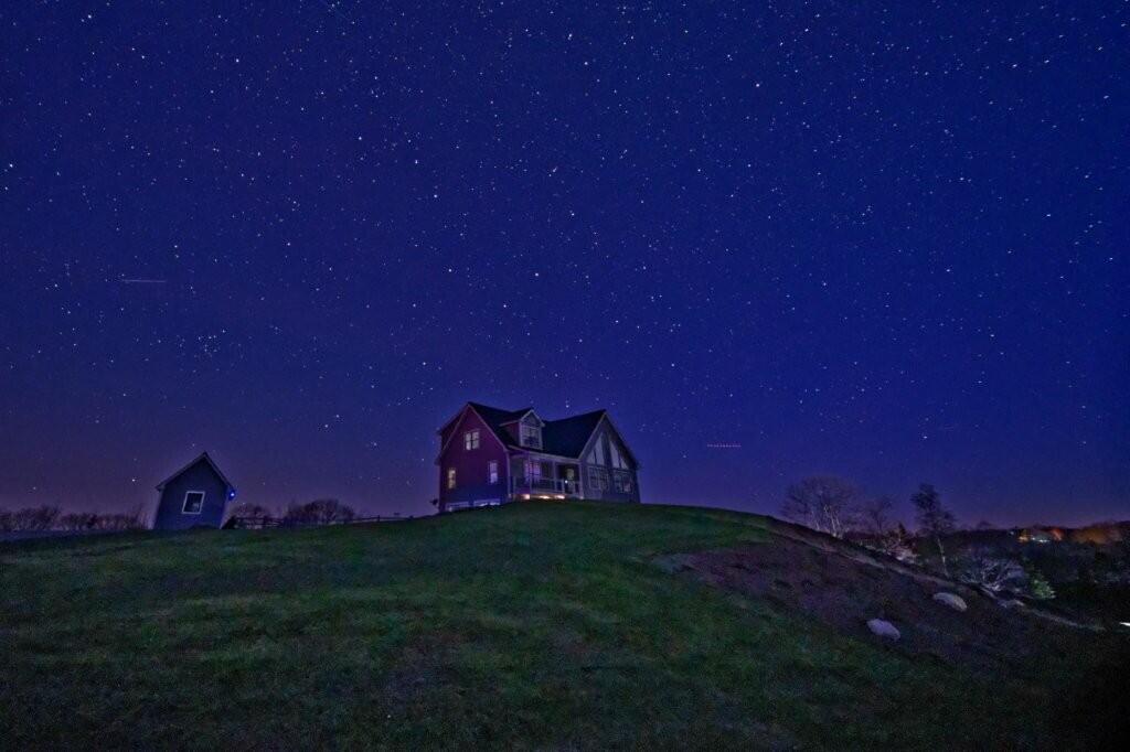 6 Clayton Lane