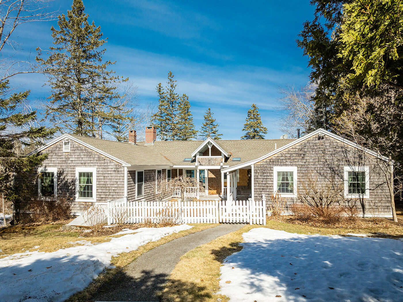 38 Douglas Lane