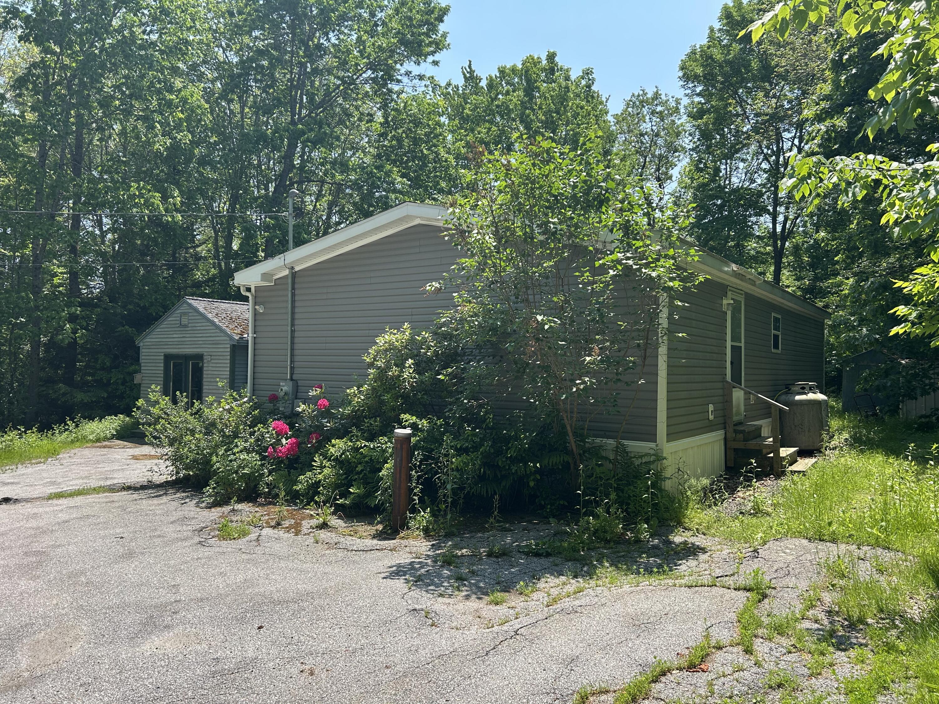 58 Hosmer Pond Road