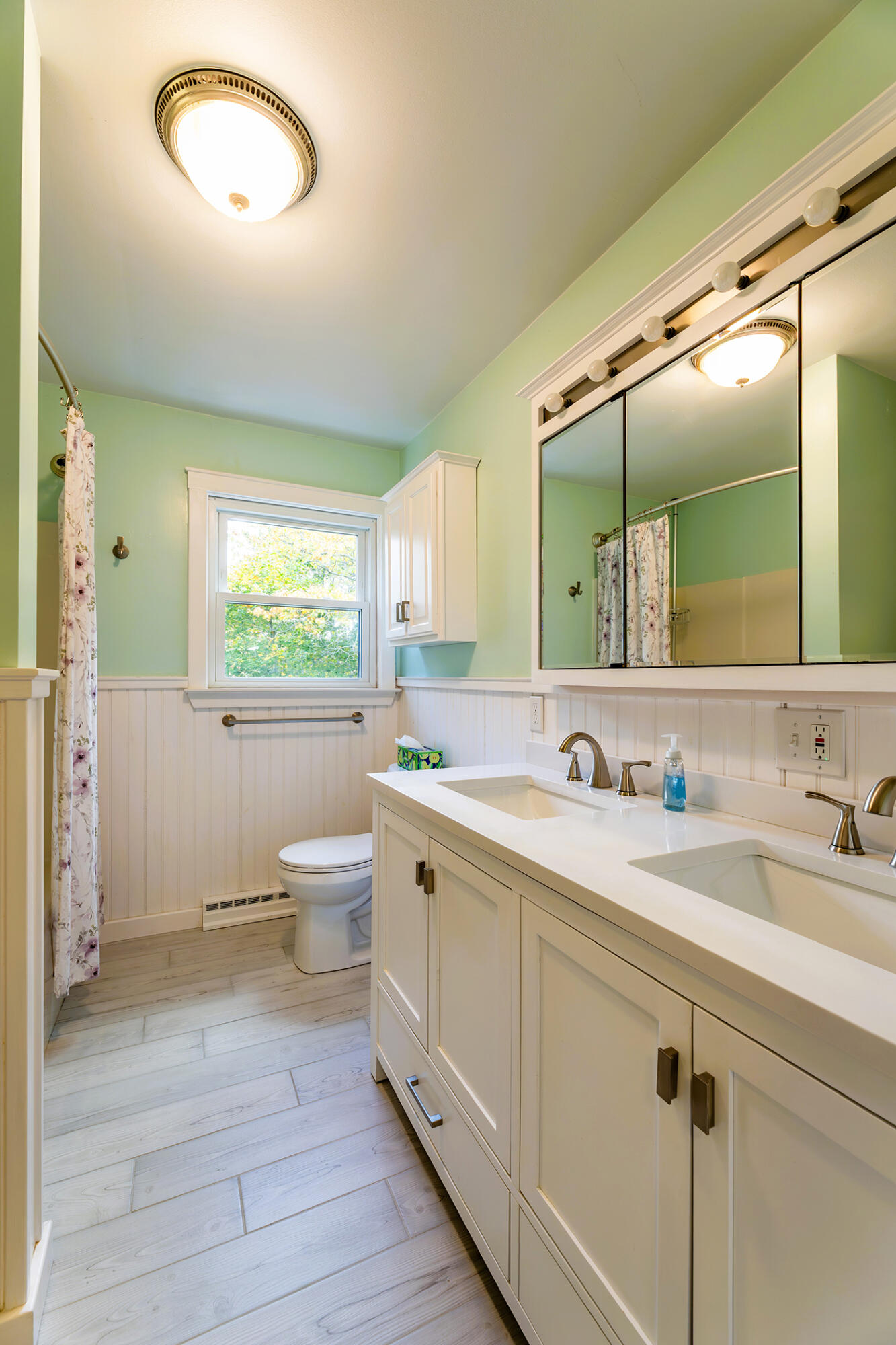 710 Commercial Street