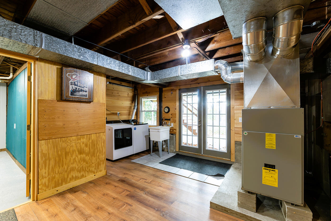 710 Commercial Street