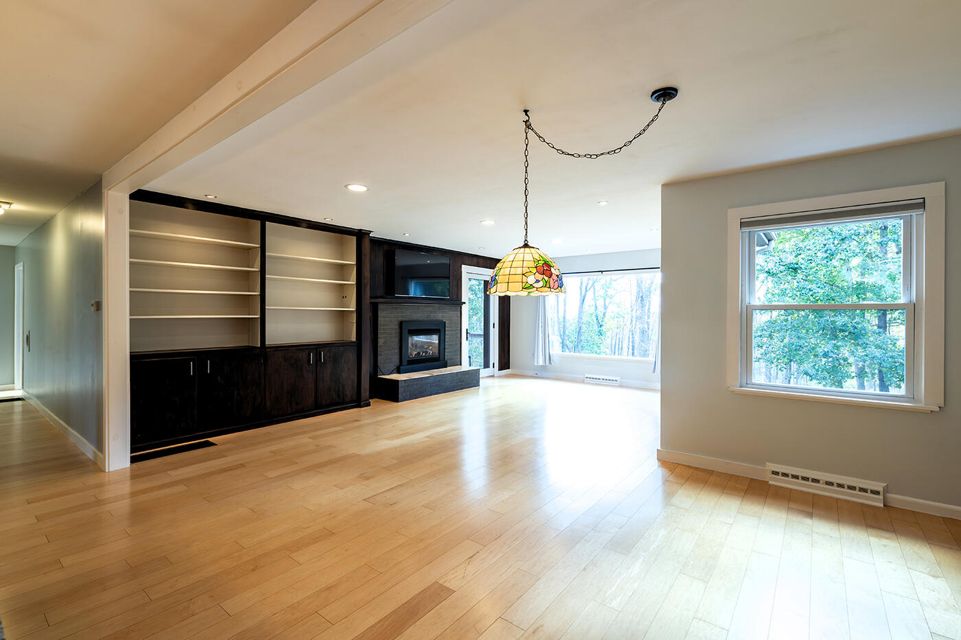 710 Commercial Street