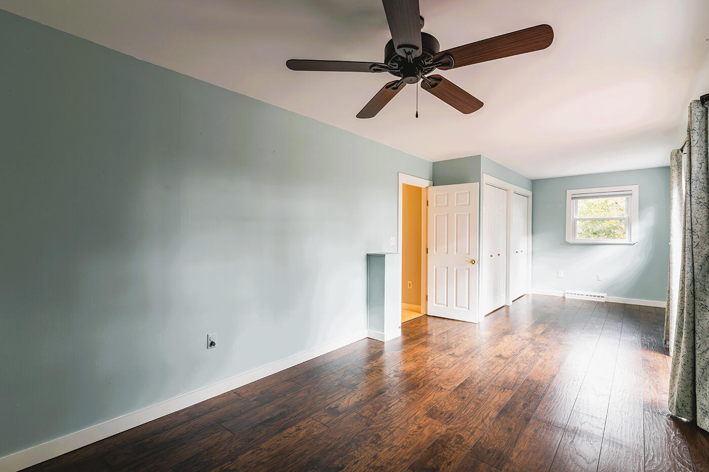 710 Commercial Street