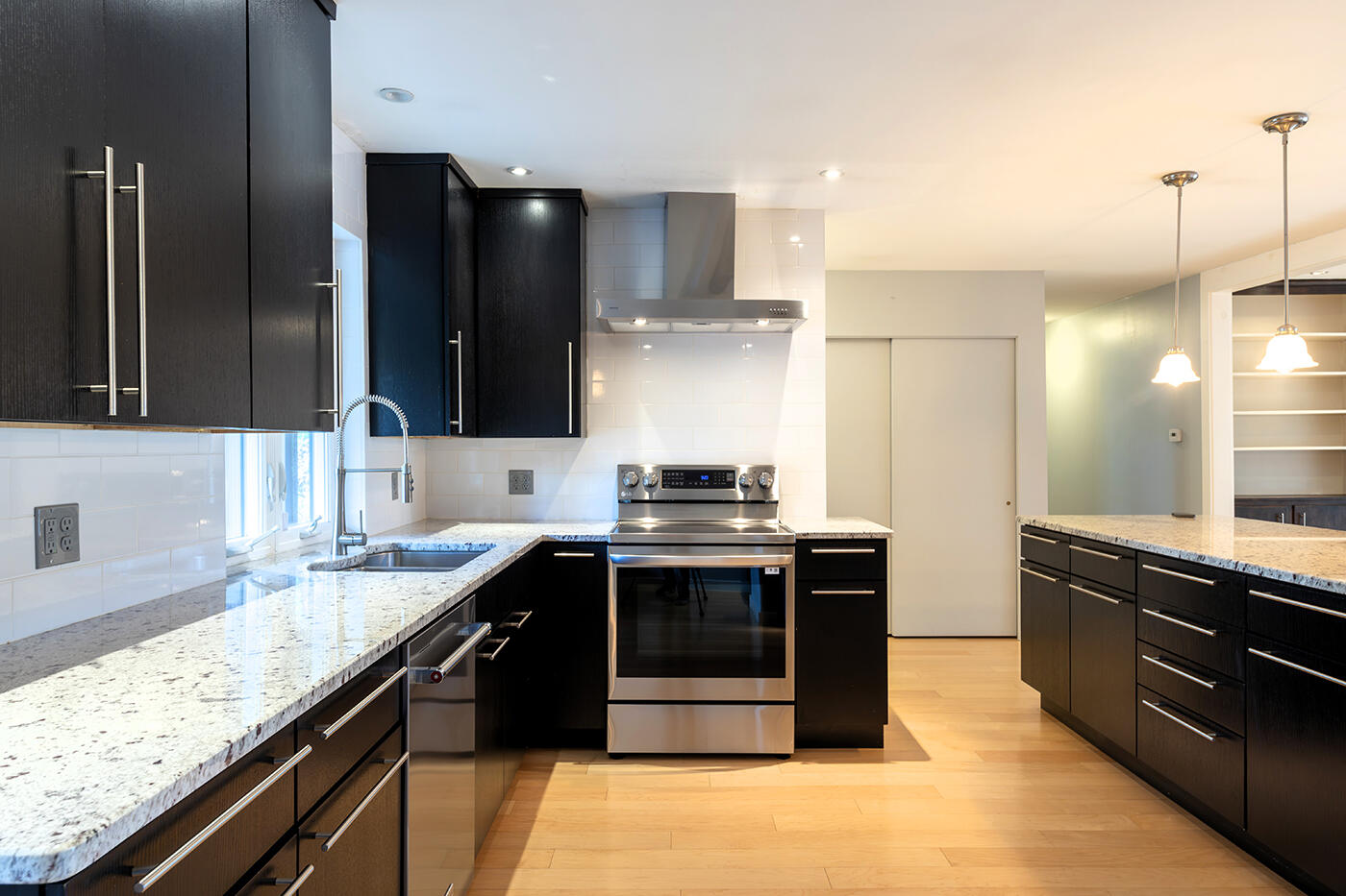 710 Commercial Street