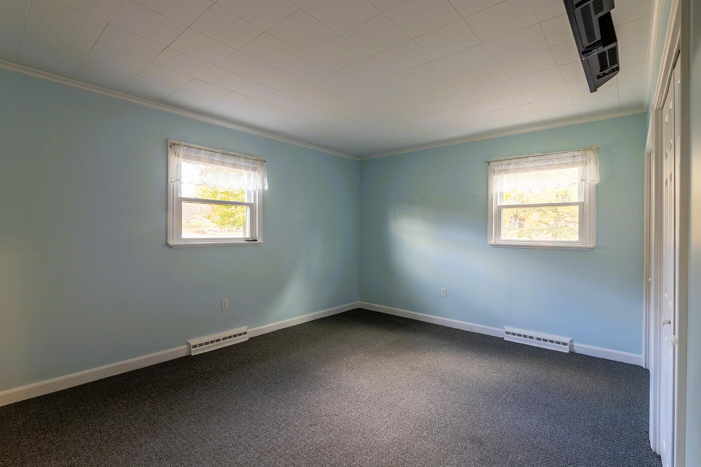 710 Commercial Street