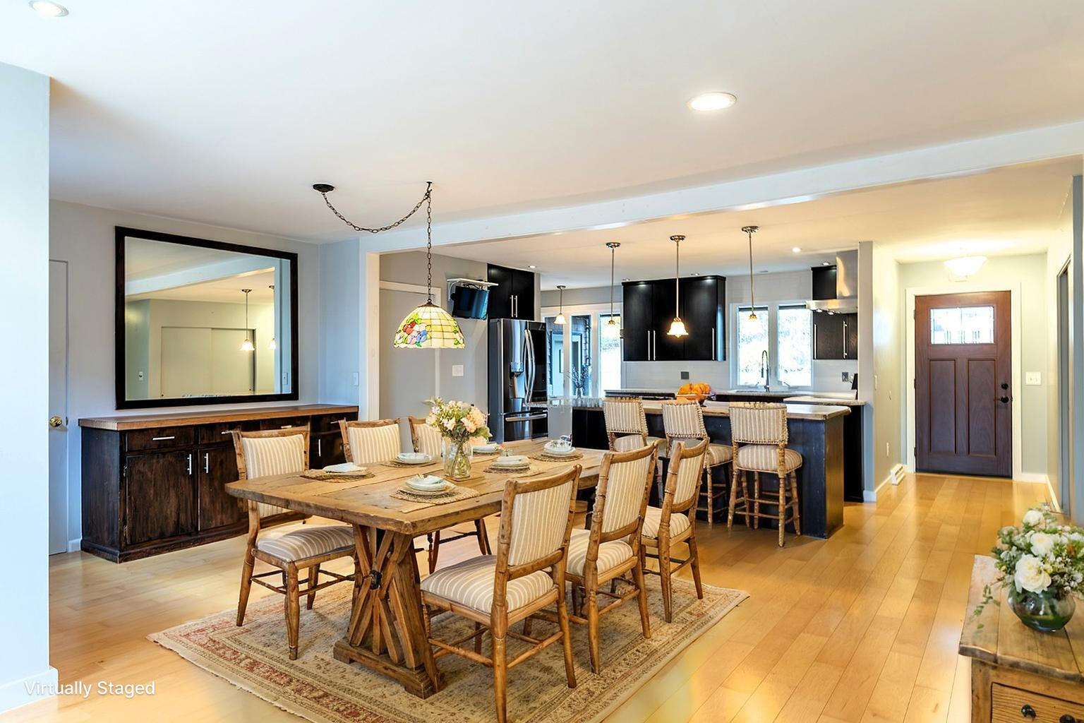 710 Commercial Street