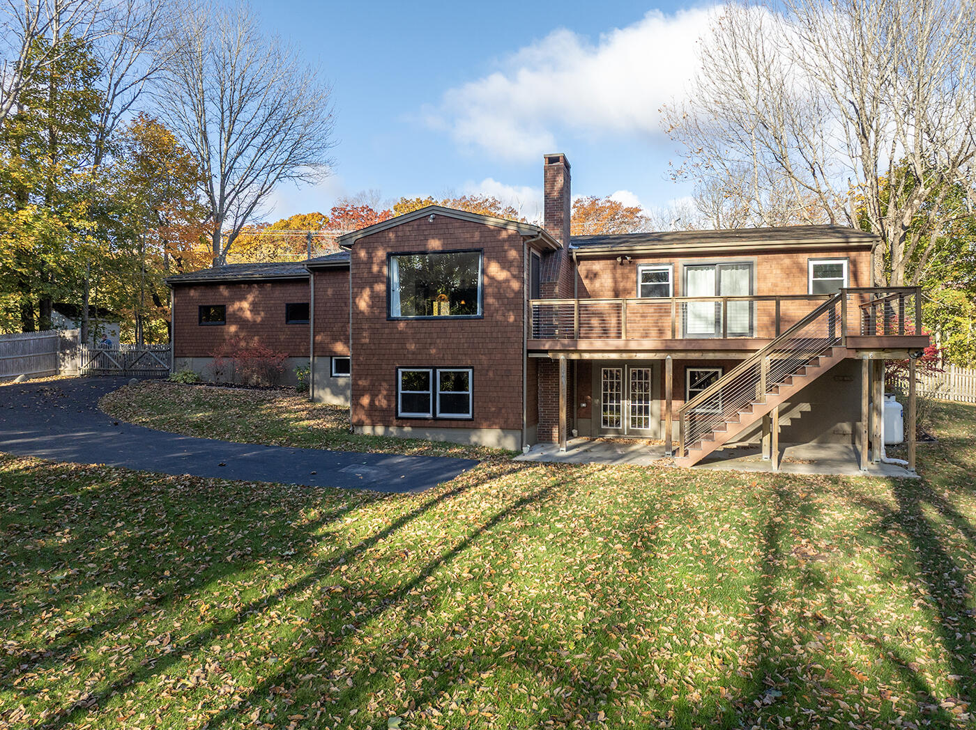 710 Commercial Street