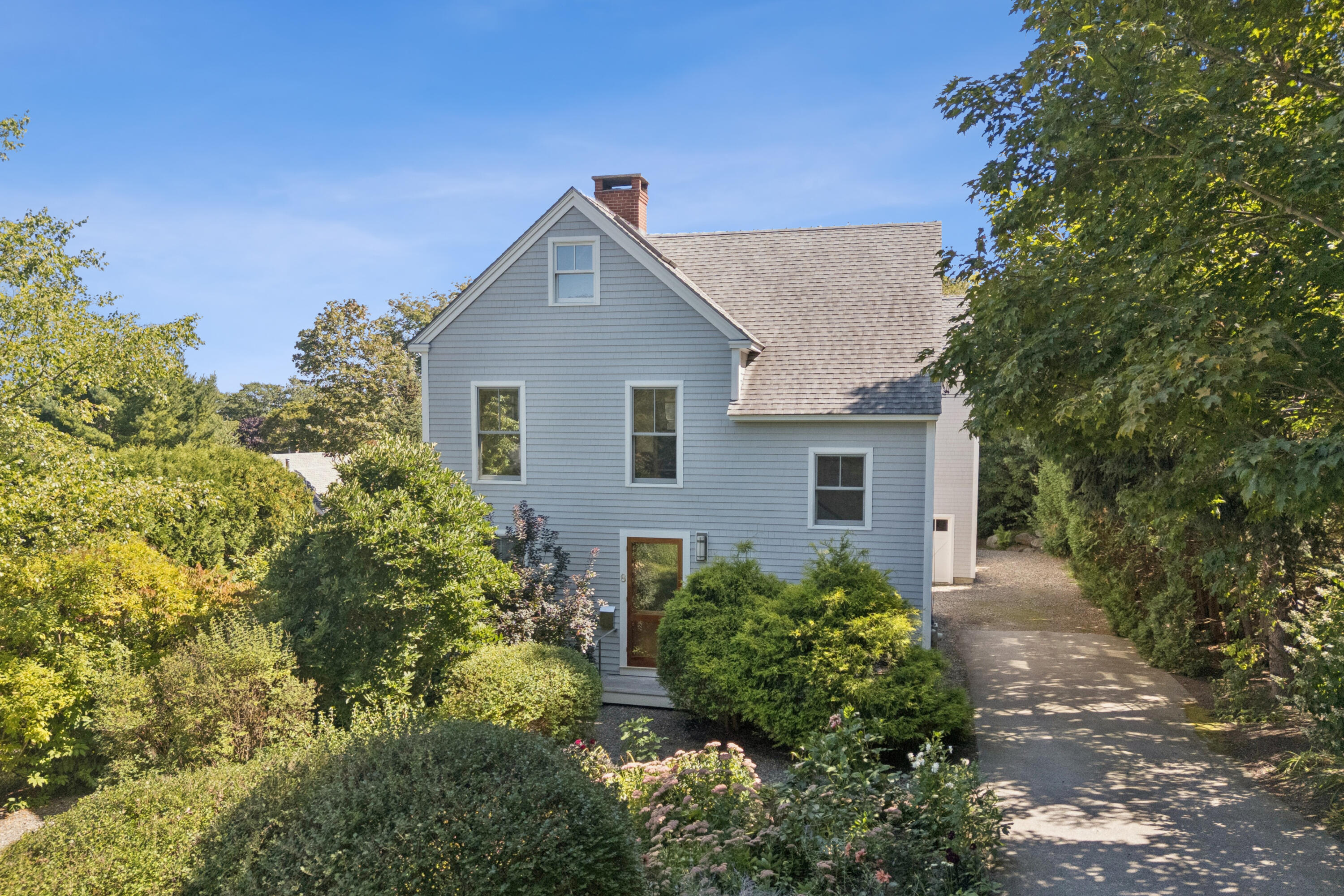 8 Cedar Street