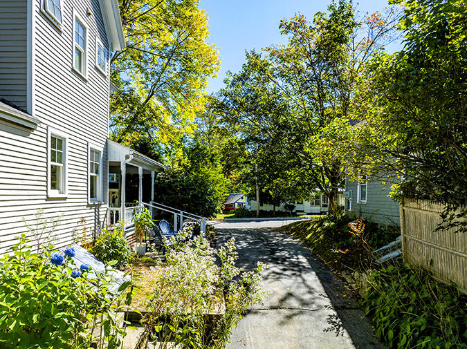 33 Pearl Street