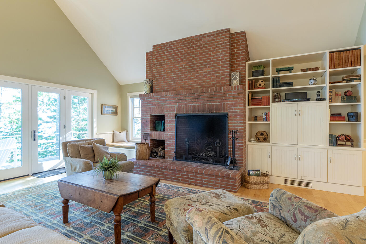 394 Hathorne Point Road