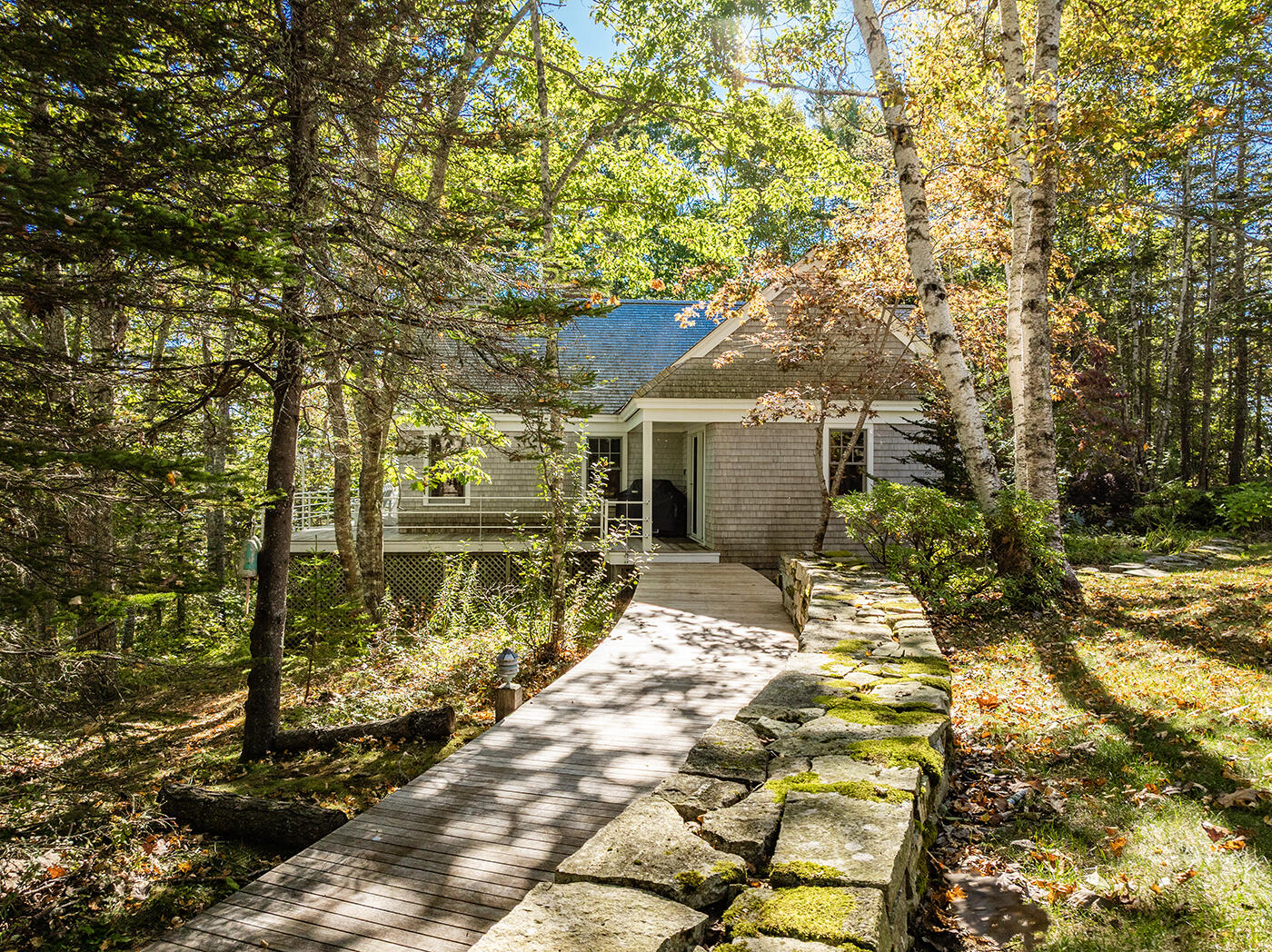 394 Hathorne Point Road