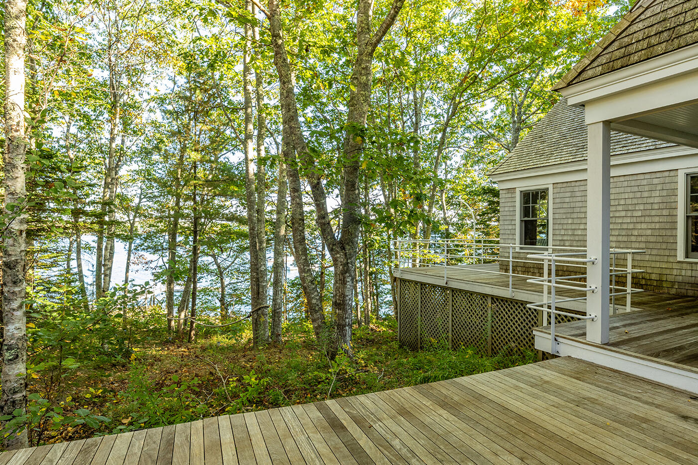 394 Hathorne Point Road