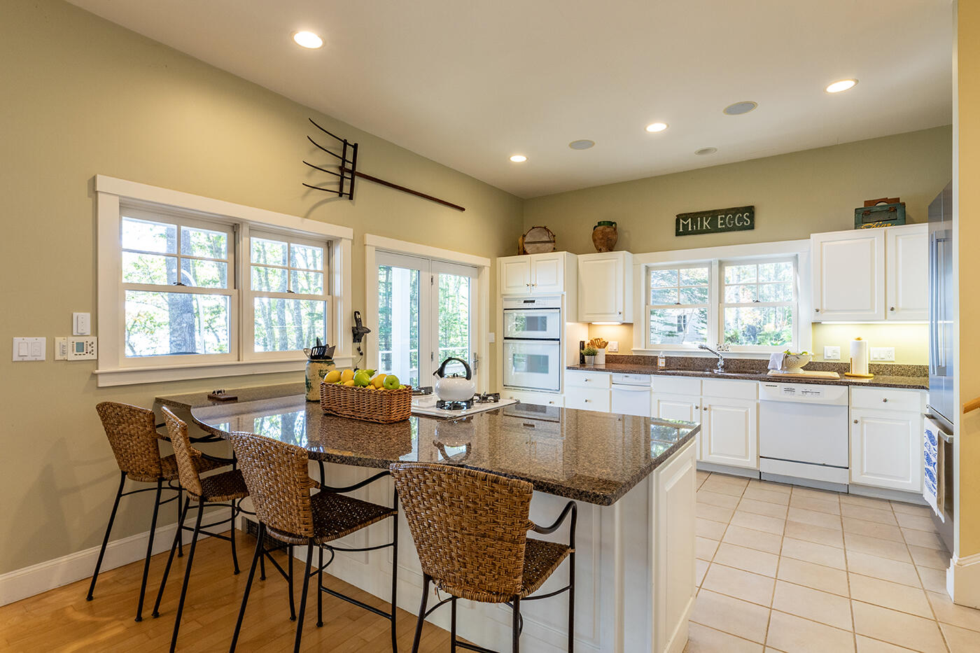 394 Hathorne Point Road