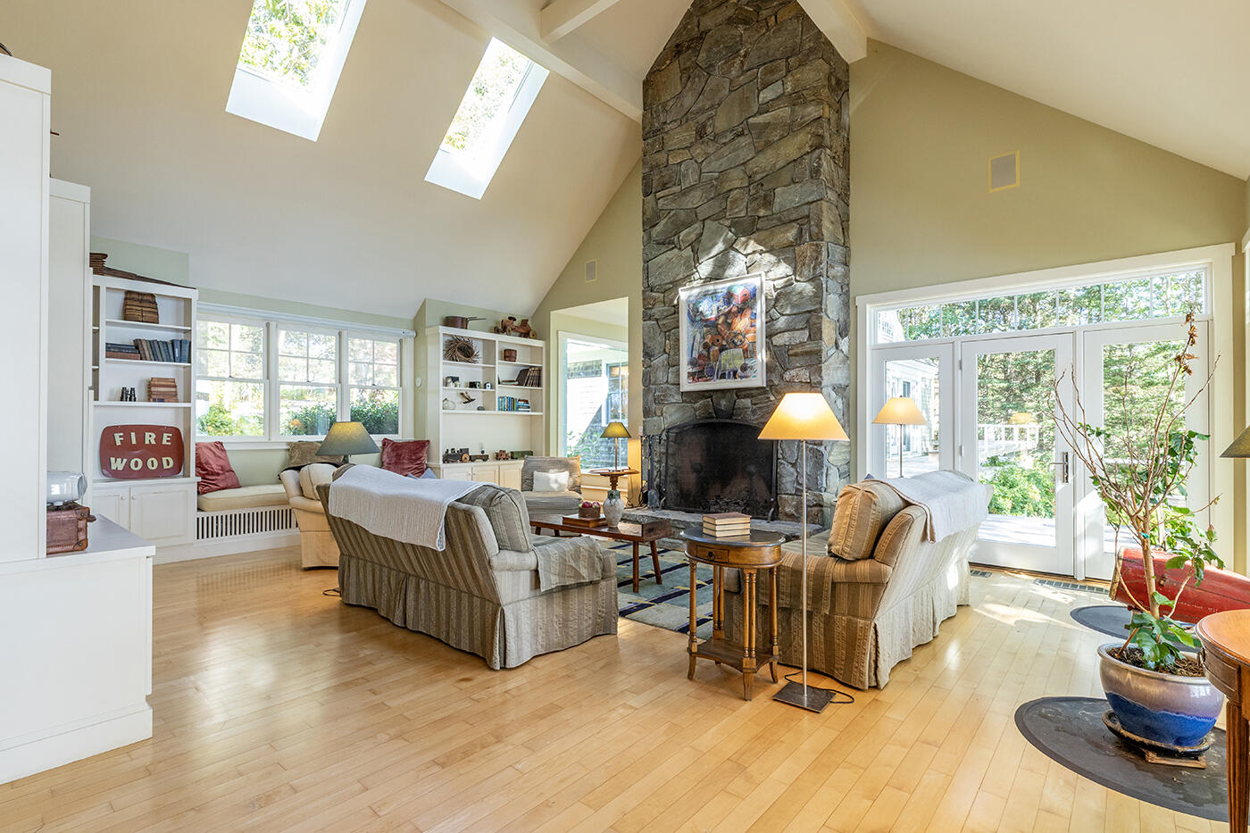 394 Hathorne Point Road