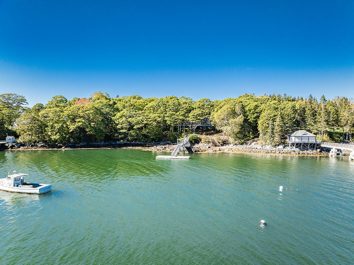 394 Hathorne Point Road