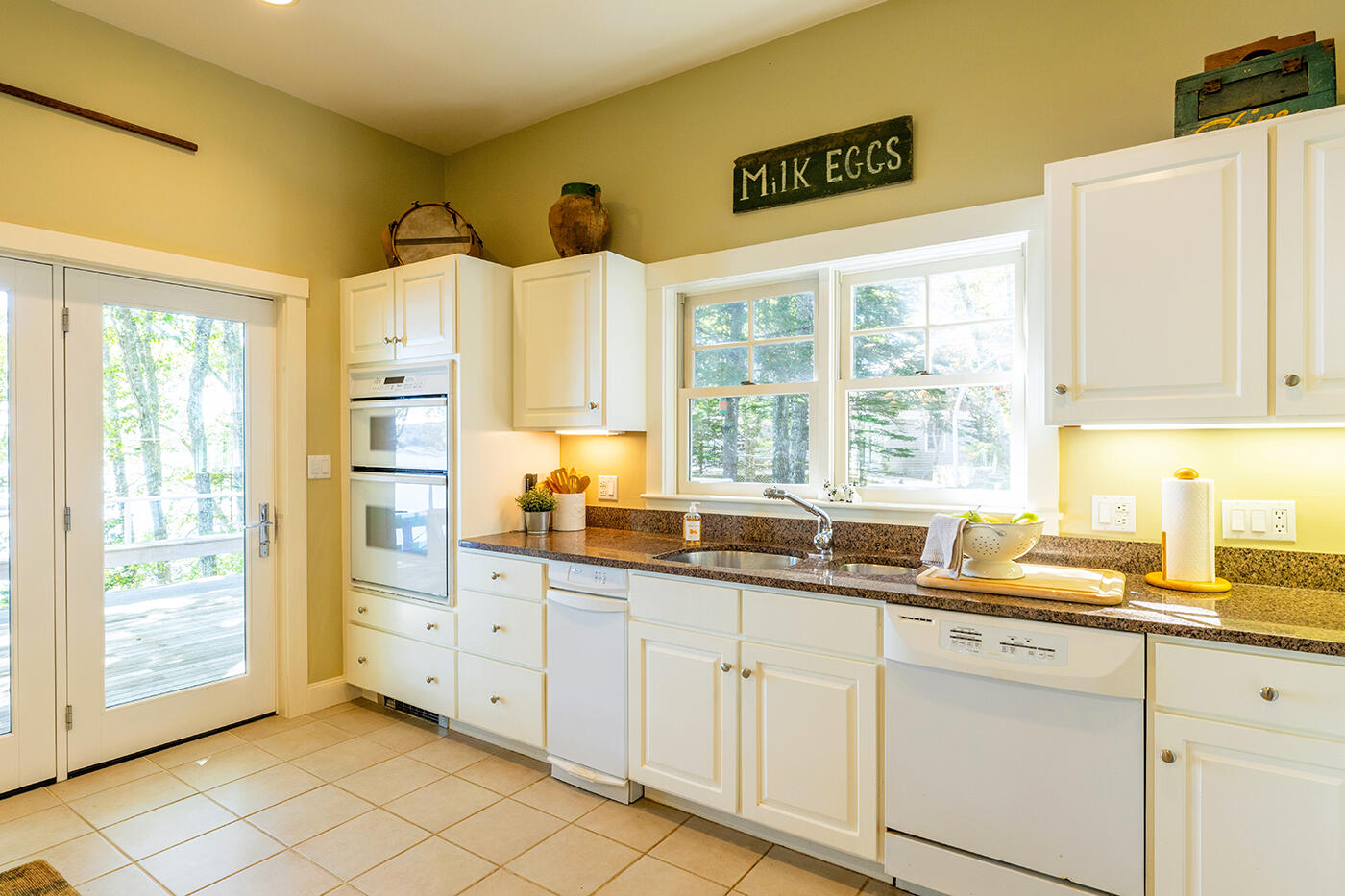 394 Hathorne Point Road