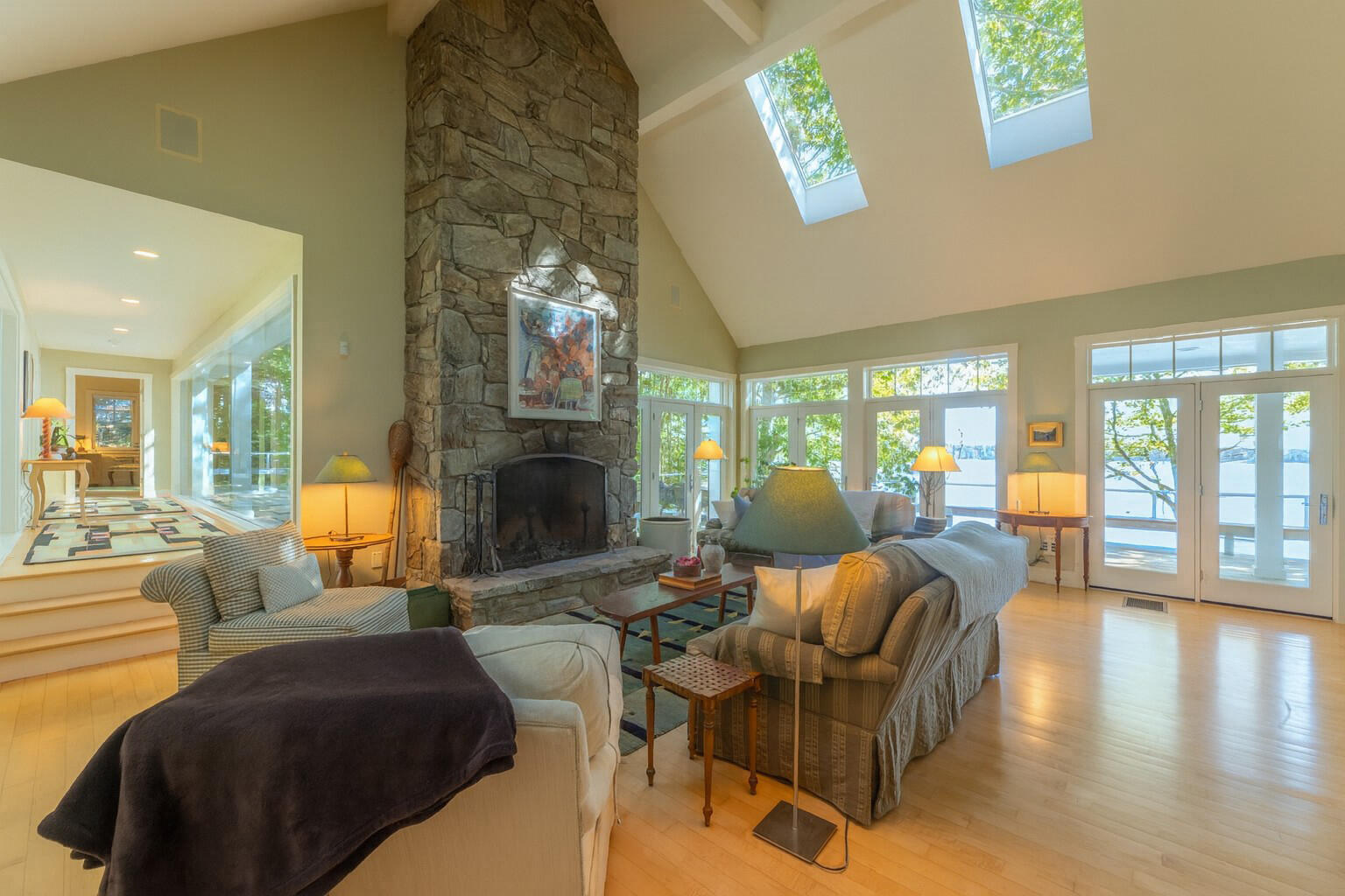 394 Hathorne Point Road
