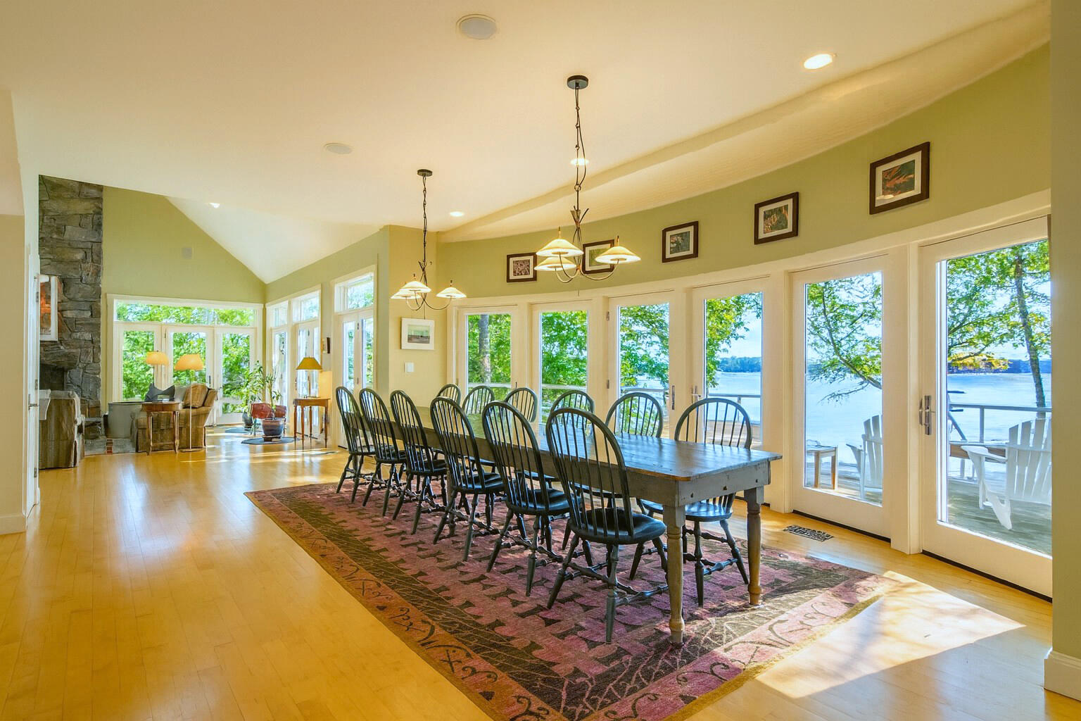 394 Hathorne Point Road