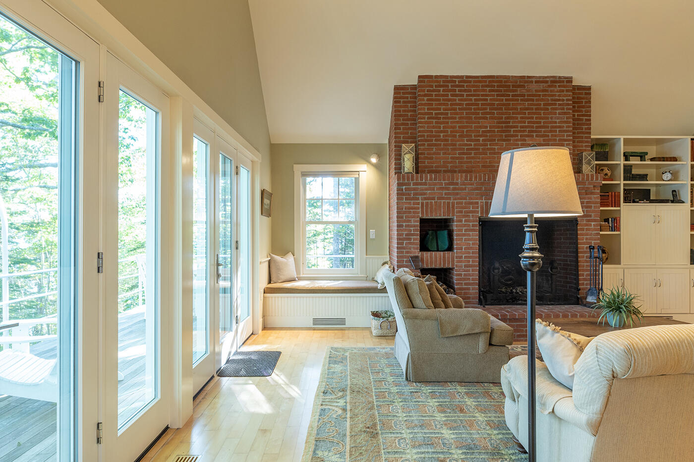 394 Hathorne Point Road
