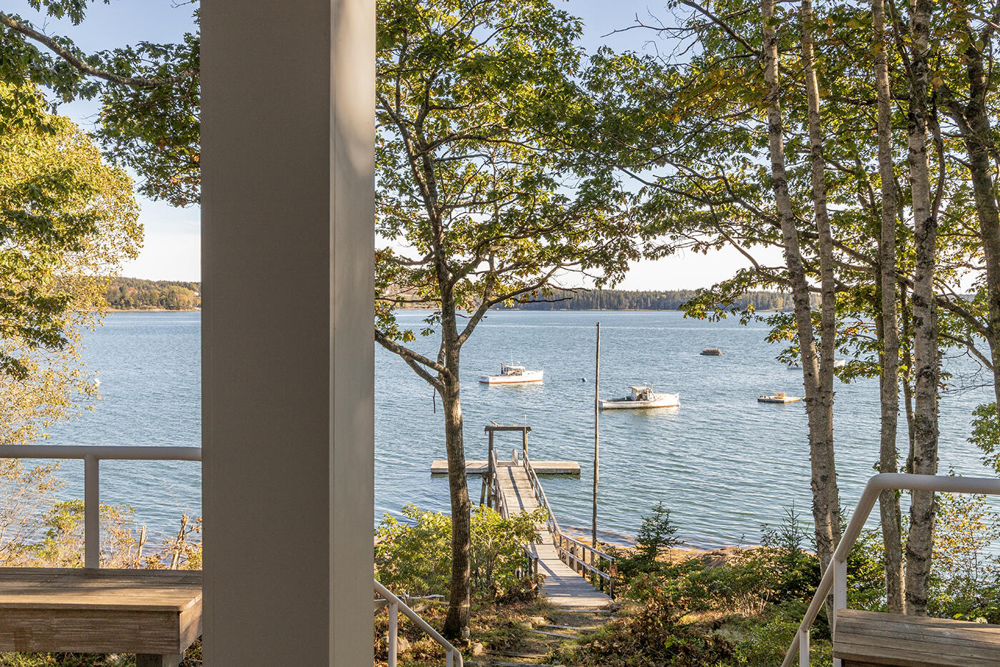 394 Hathorne Point Road