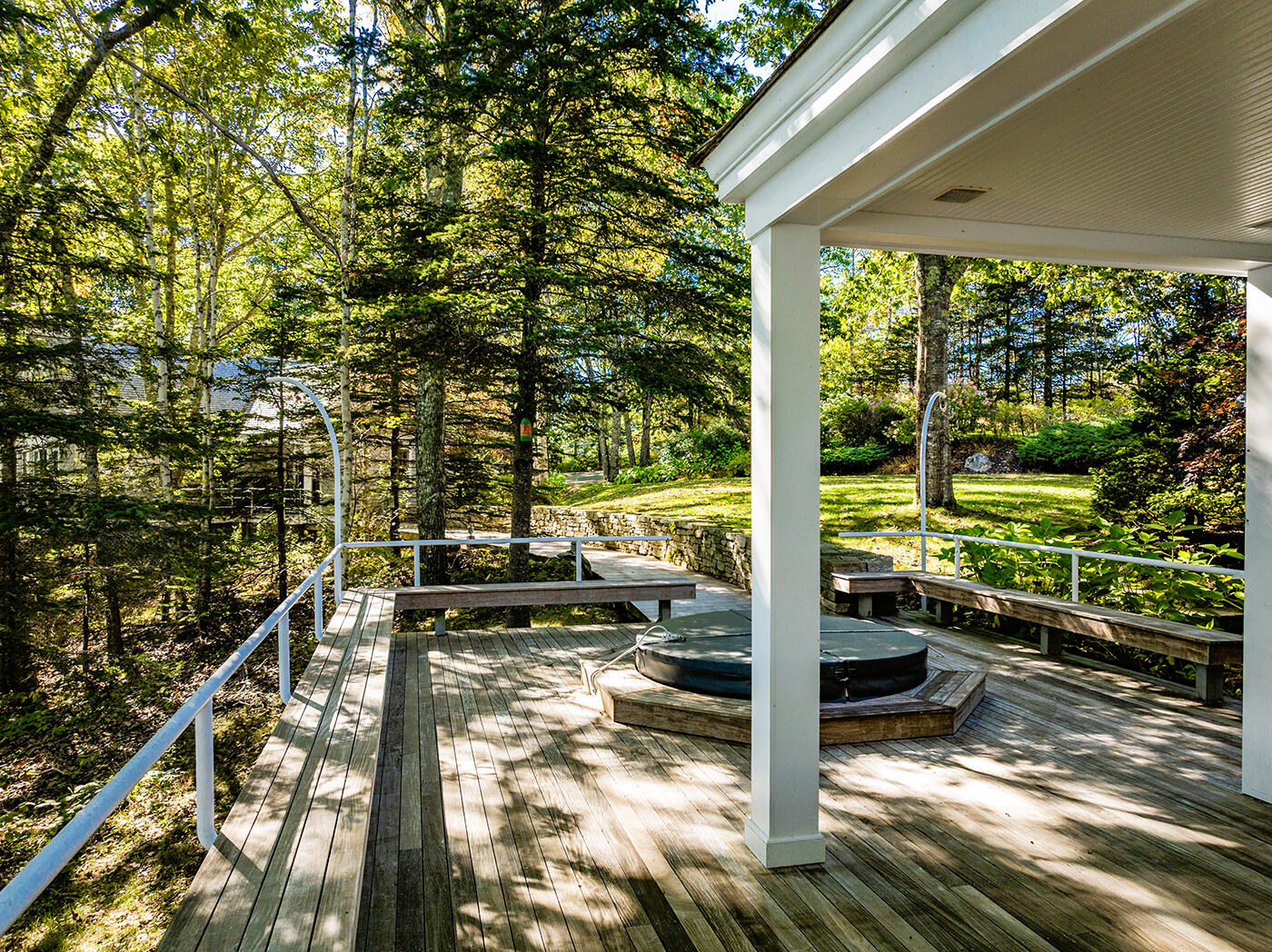 394 Hathorne Point Road