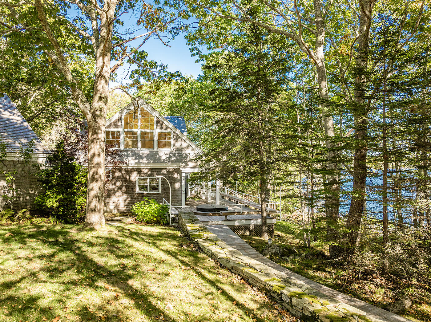 394 Hathorne Point Road