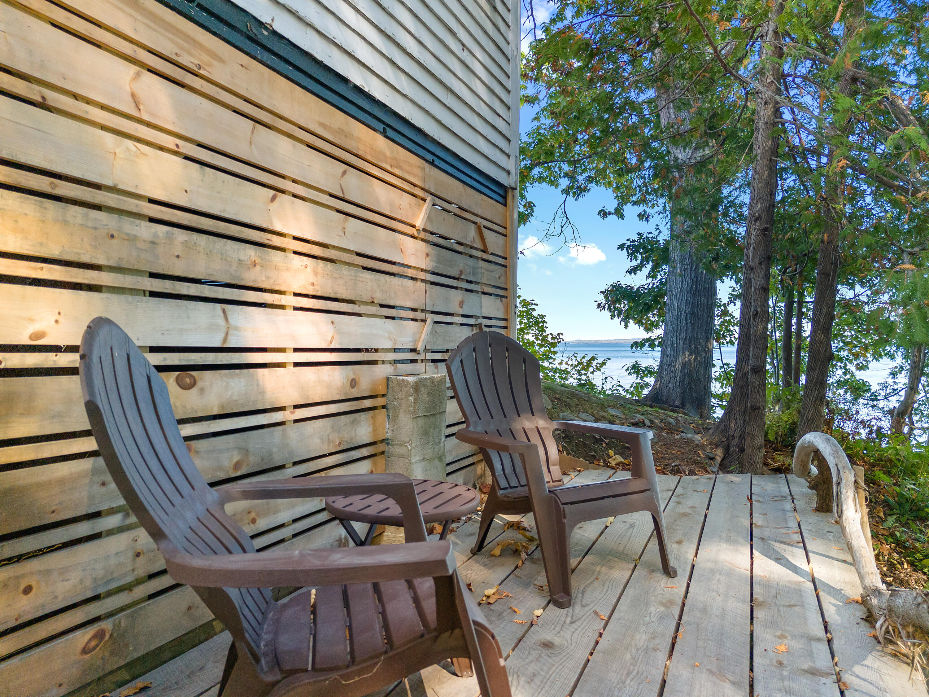 2 Bayview Park