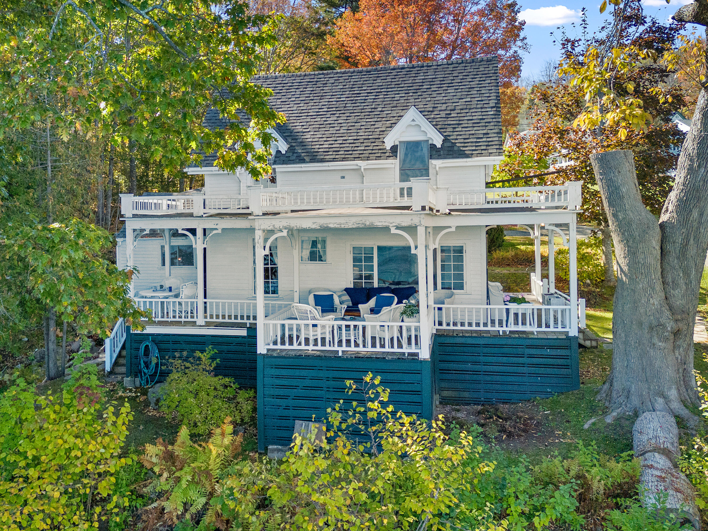 2 Bayview Park
