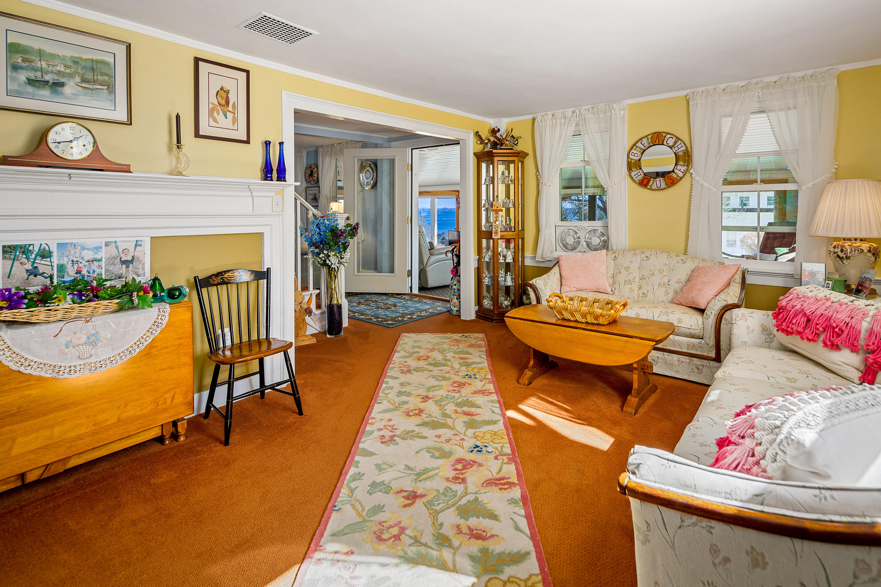 18 Beach Road