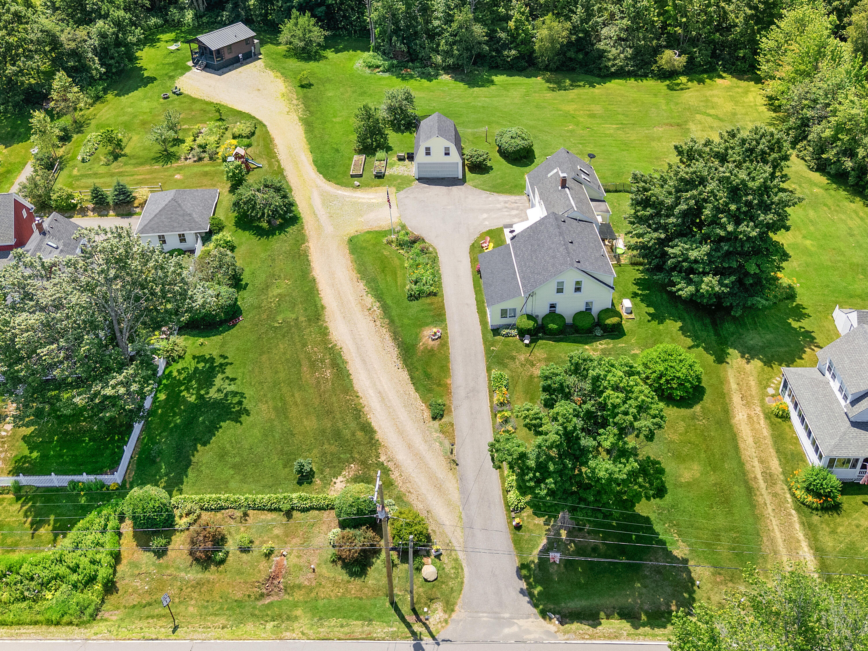 18 Beach Road