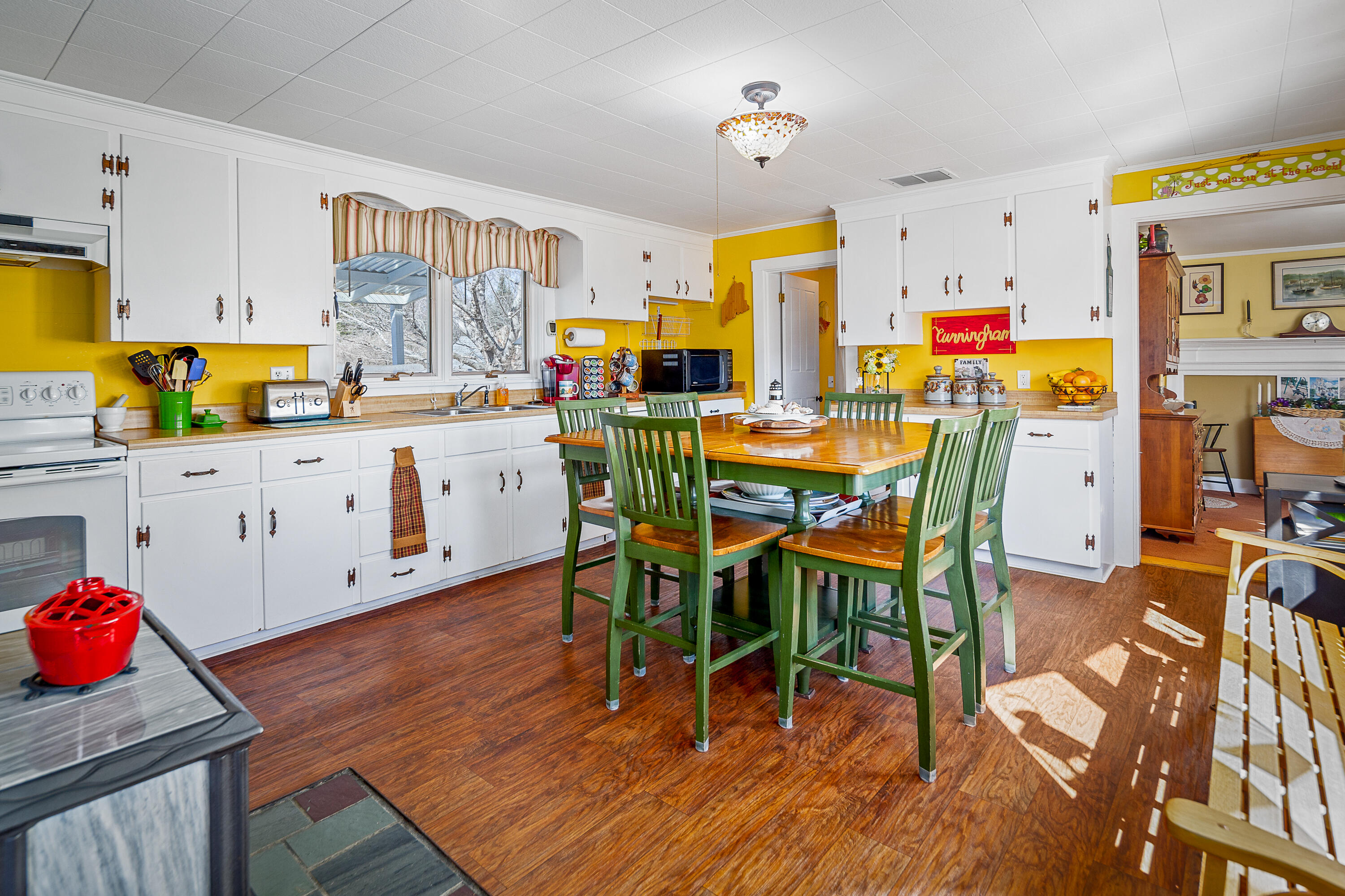 18 Beach Road