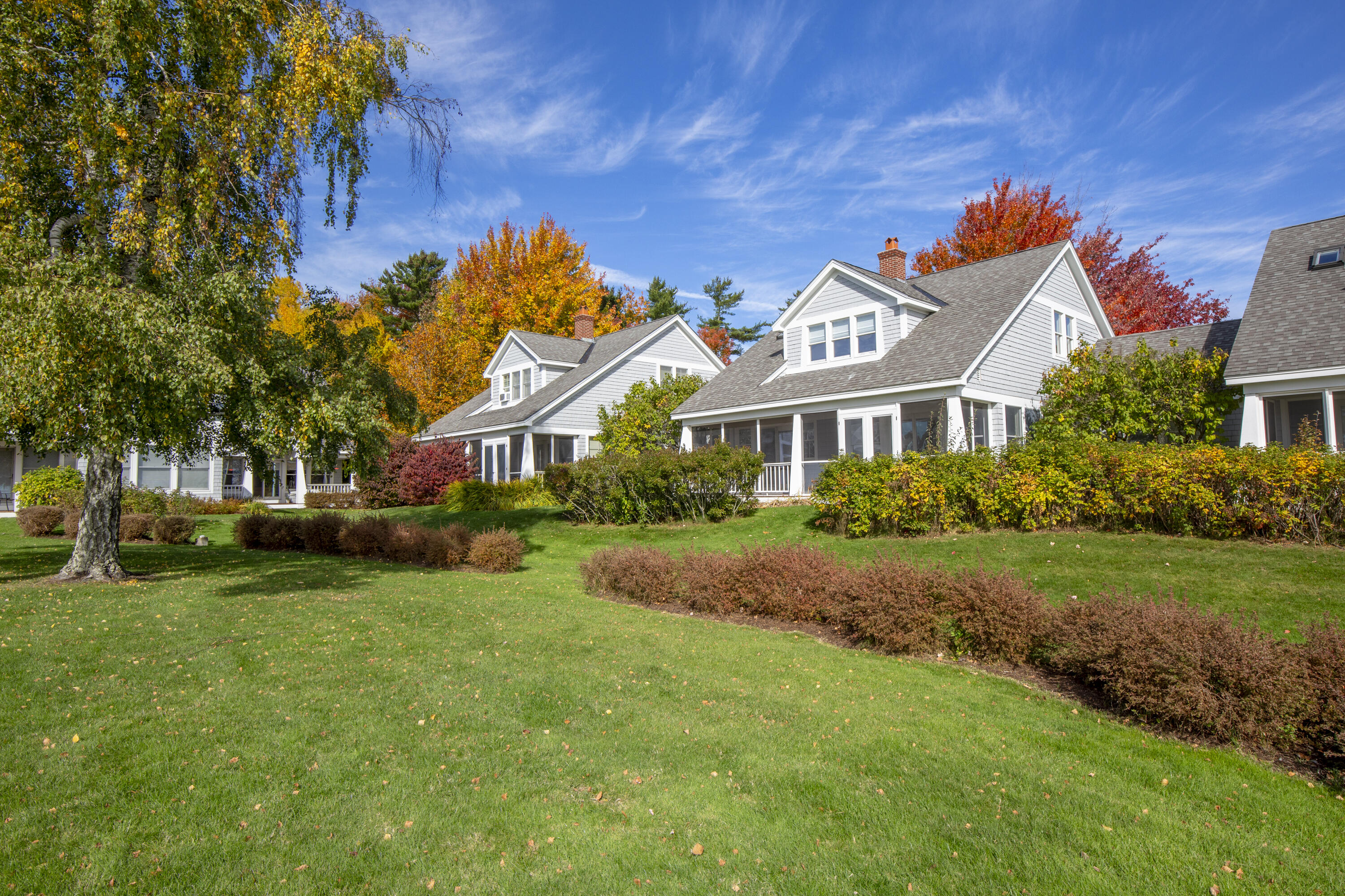 54 Village Way 54