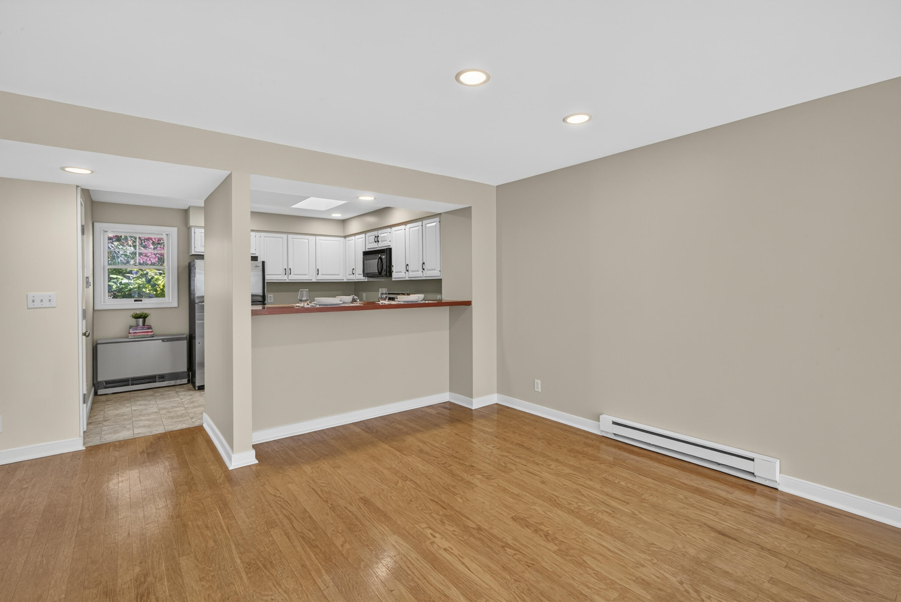 54 Village Way 54