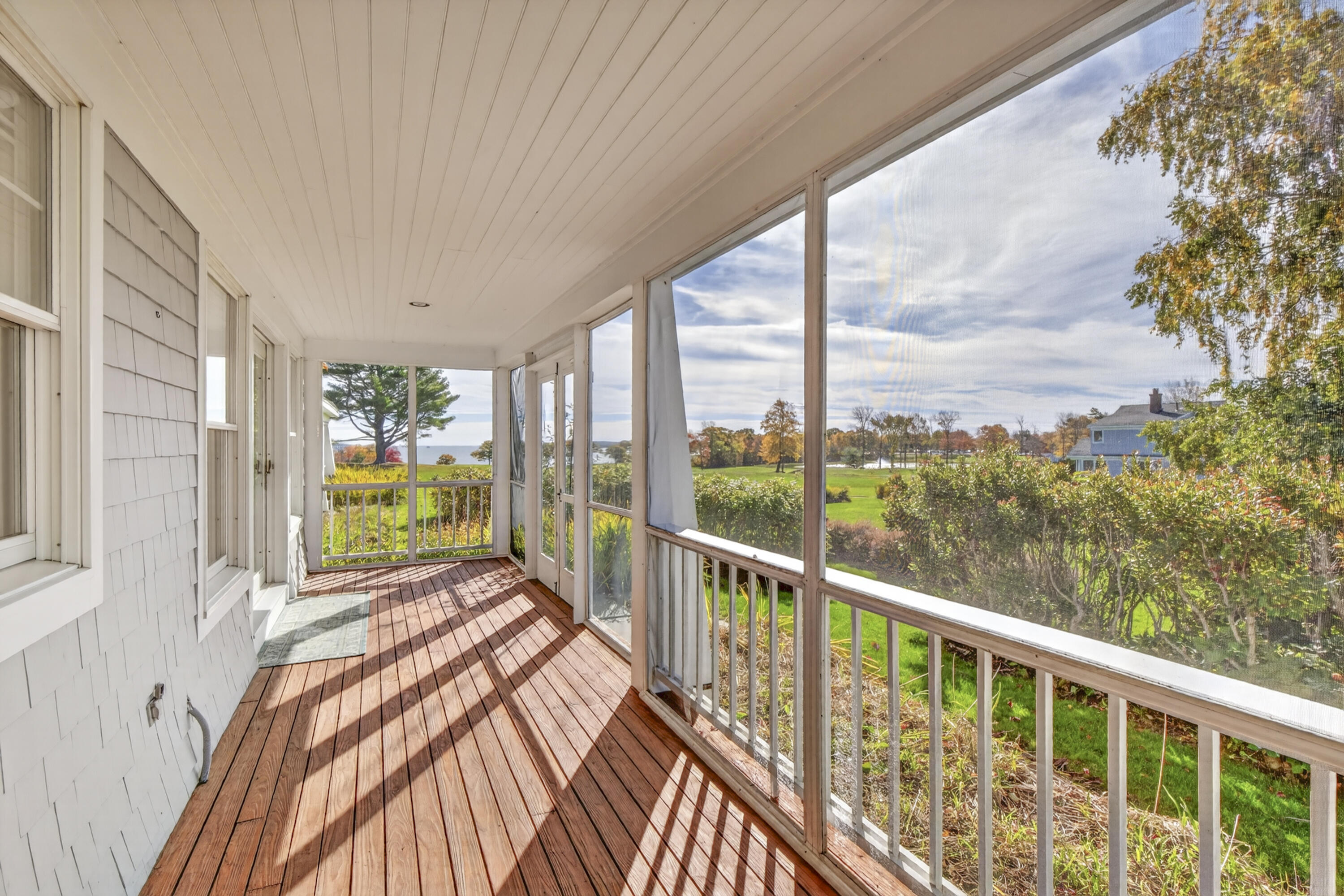 54 Village Way 54
