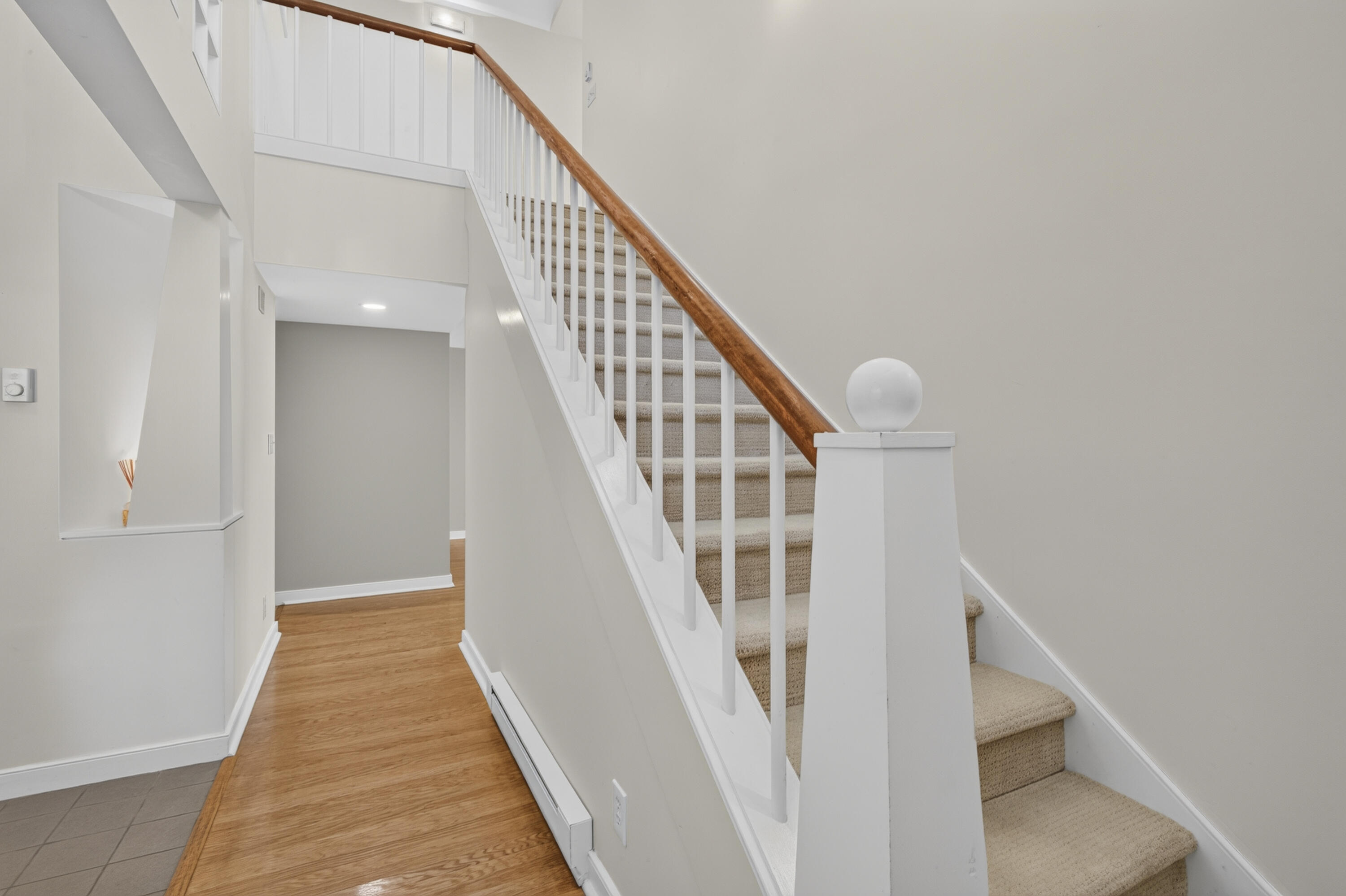 54 Village Way 54