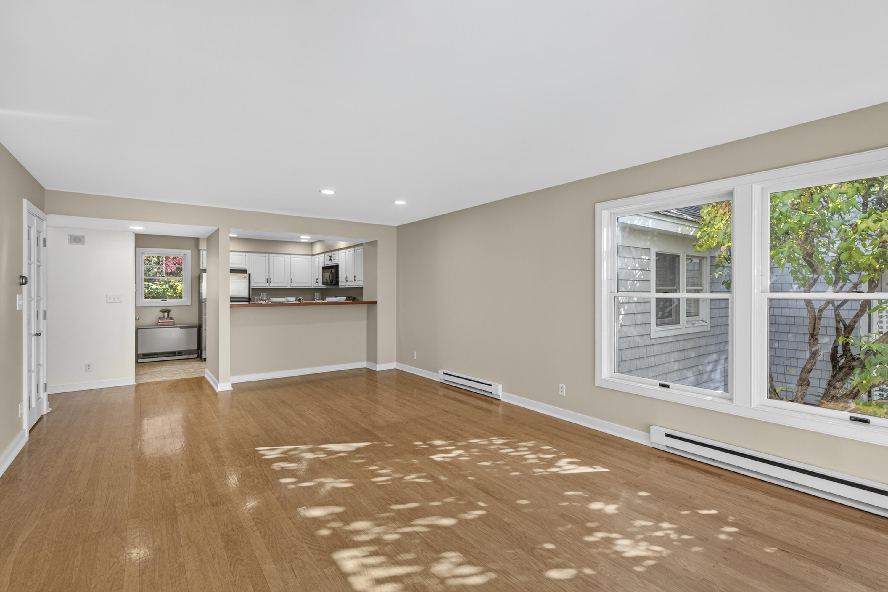 54 Village Way 54