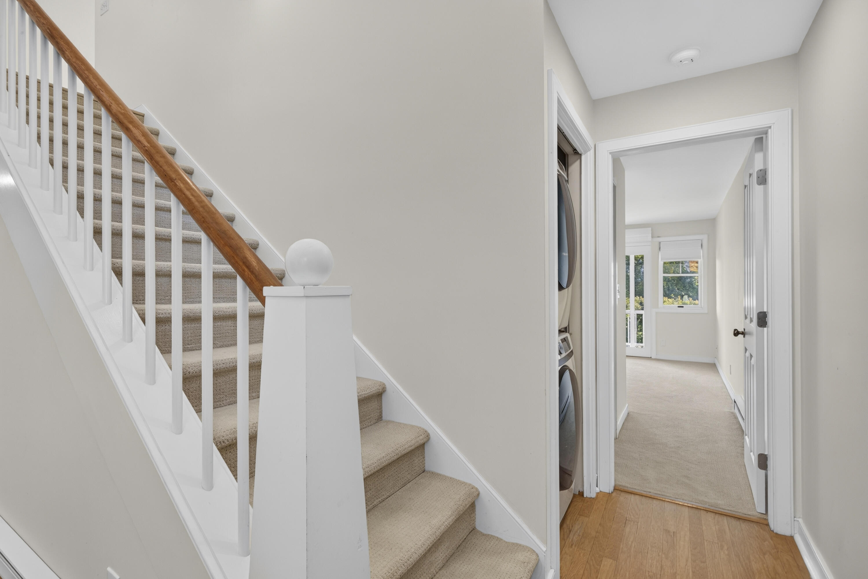 54 Village Way 54