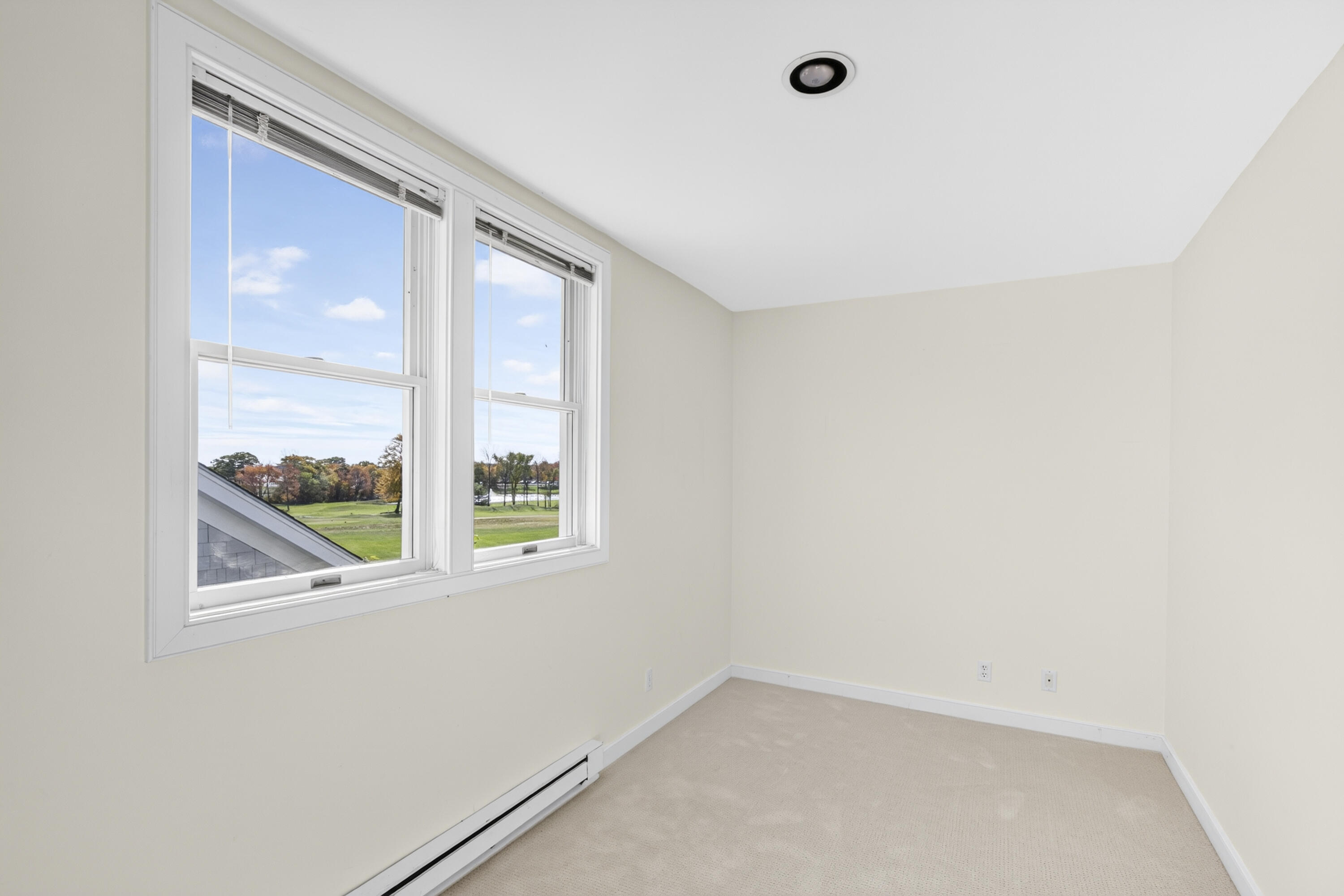 54 Village Way 54