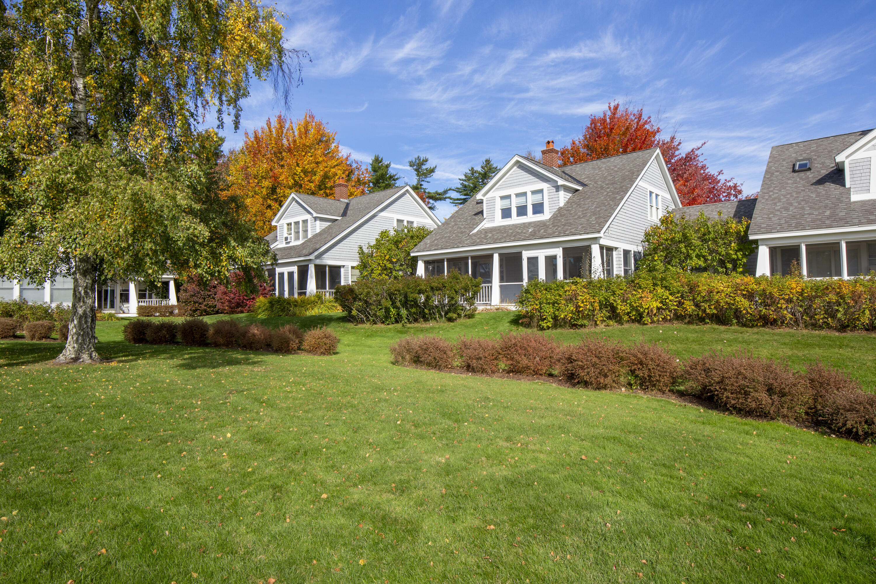 54 Village Way 54