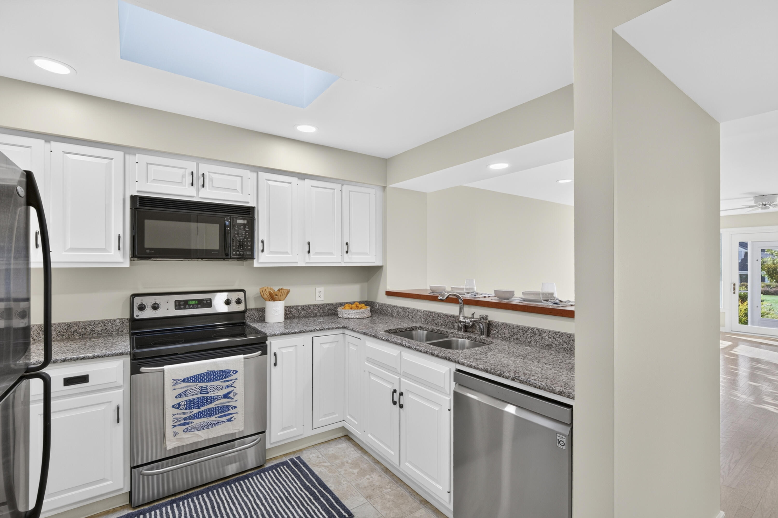 54 Village Way 54