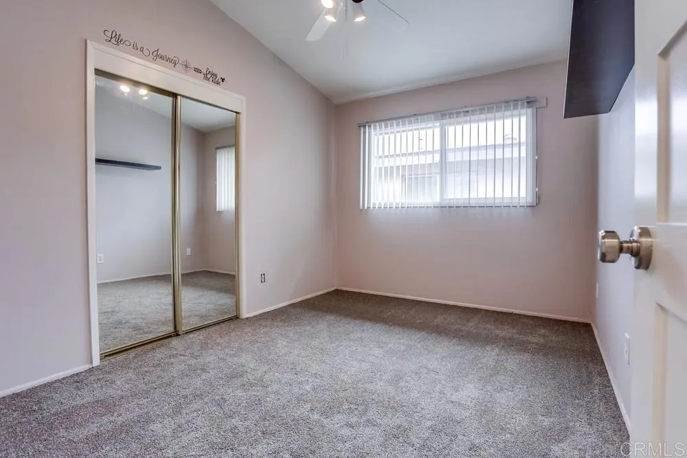 2702 Wyandotte