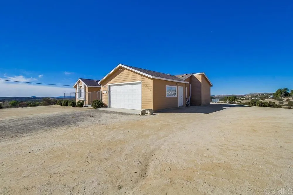 2273 Tierra Heights Road