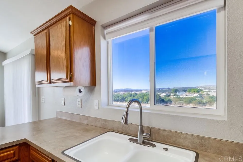 2273 Tierra Heights Road