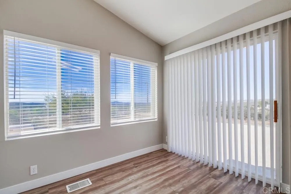 2273 Tierra Heights Road