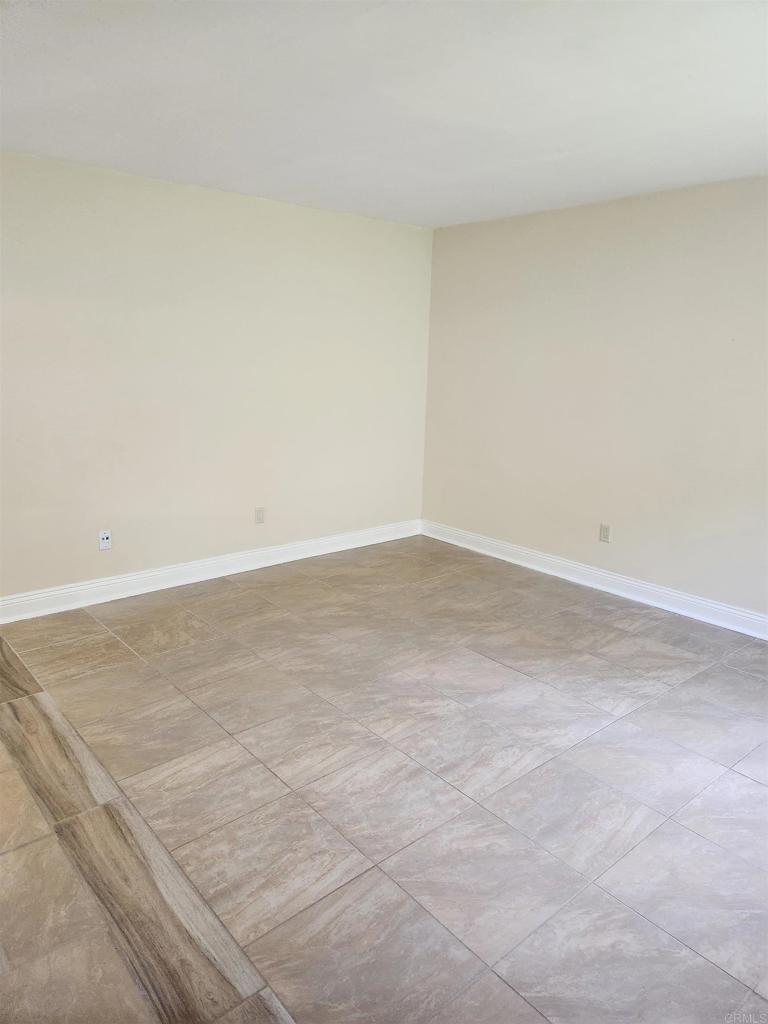12805 Mapleview Street 14