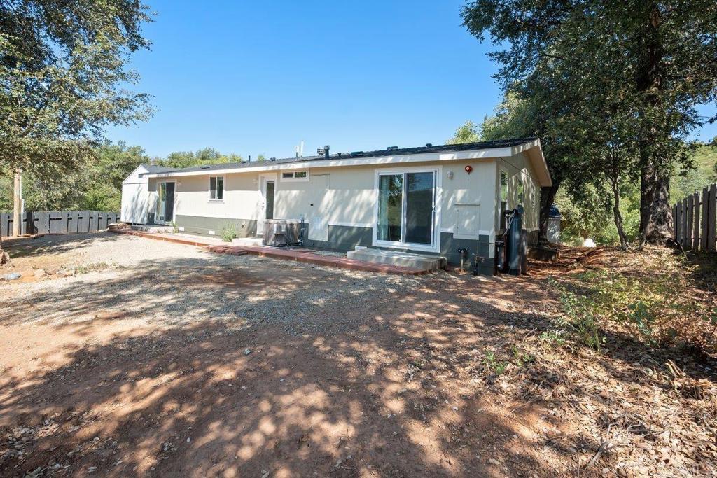 1645 Frisius Drive