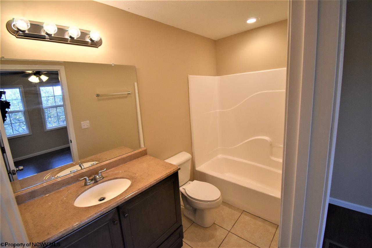 305 Marlowe Circle # 305