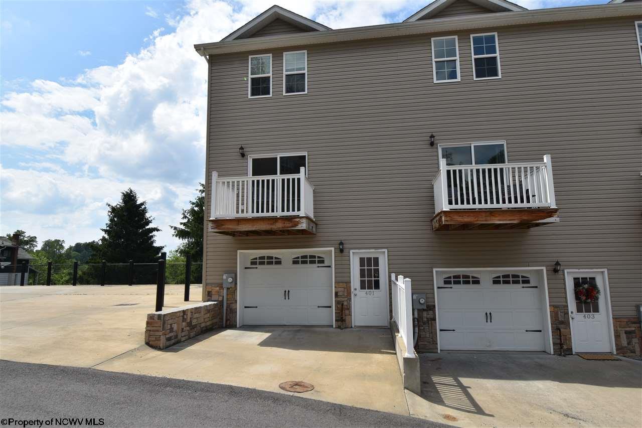 305 Marlowe Circle # 305